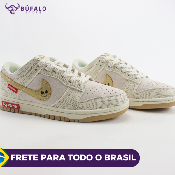 Nike SB DUNK LOW SUPREMA