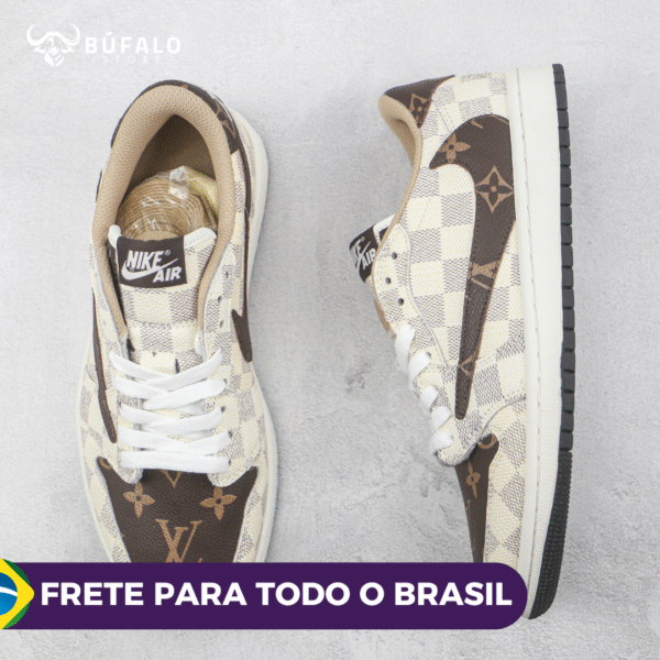 TÊNIS AIR JORDAN 1 LOW X LOUIS VUITTON X TRAVIS SCOTT WHITE (EM COURO) - Imagem 6