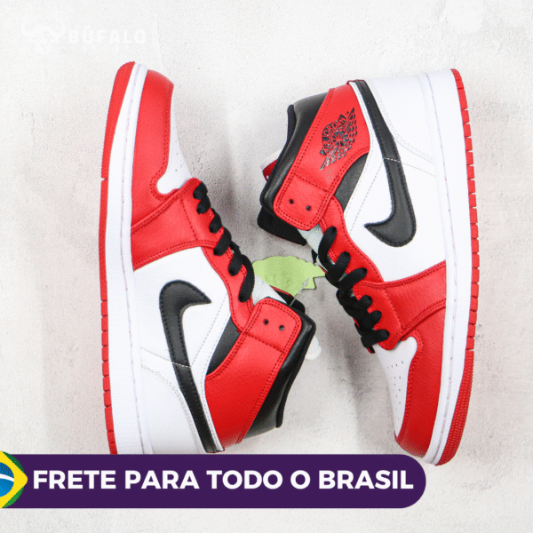 TÊNIS AIR JORDAN 1 MID SE CHICAGO (EM COURO) - Imagem 2